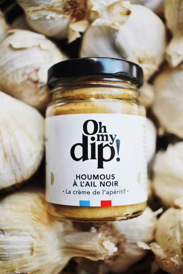 Houmous à l’ail noir